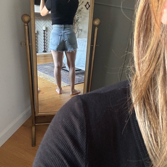 ZARA High waisted Jean shorts - Picture 7 of 7